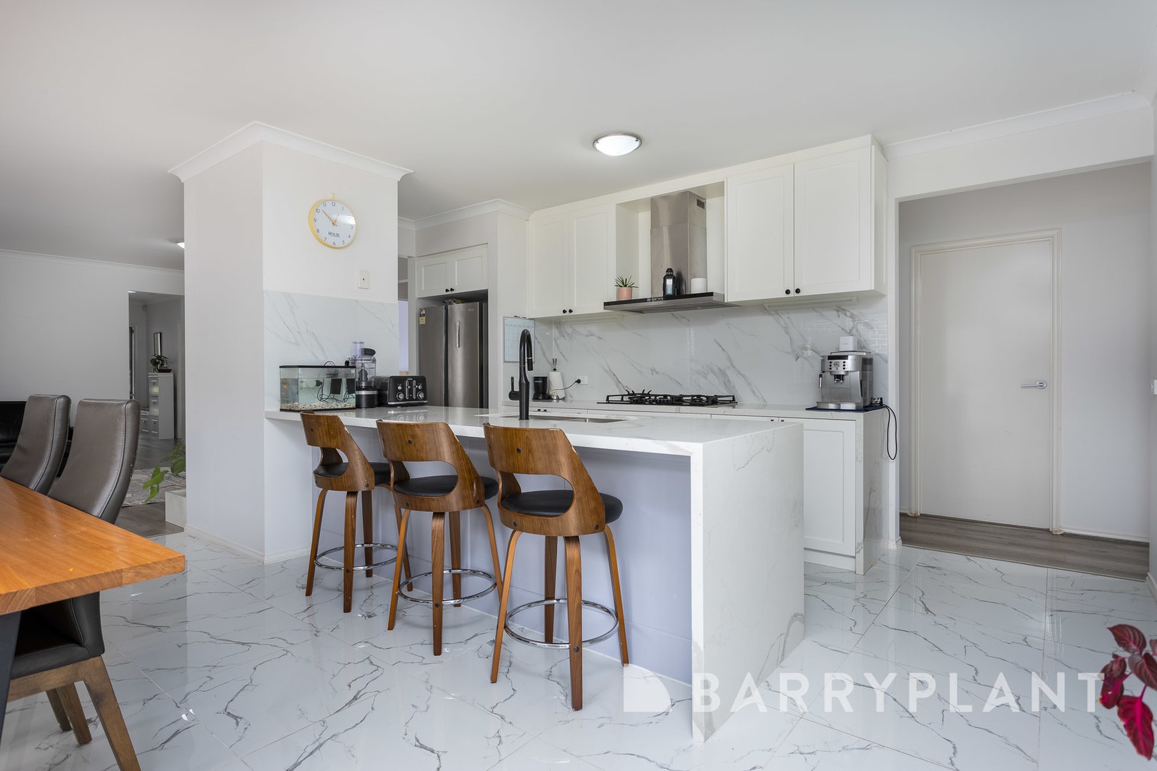 7 Walton Loop, Point Cook, VIC 3030, Point Cook - Thumbnail 2