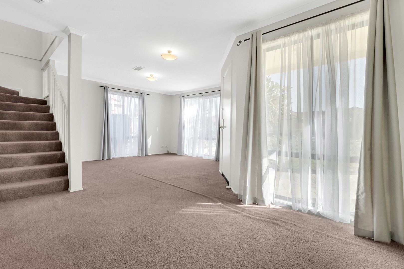 7 Waterford Avenue, Craigieburn, VIC 3064, Craigieburn - Thumbnail 5