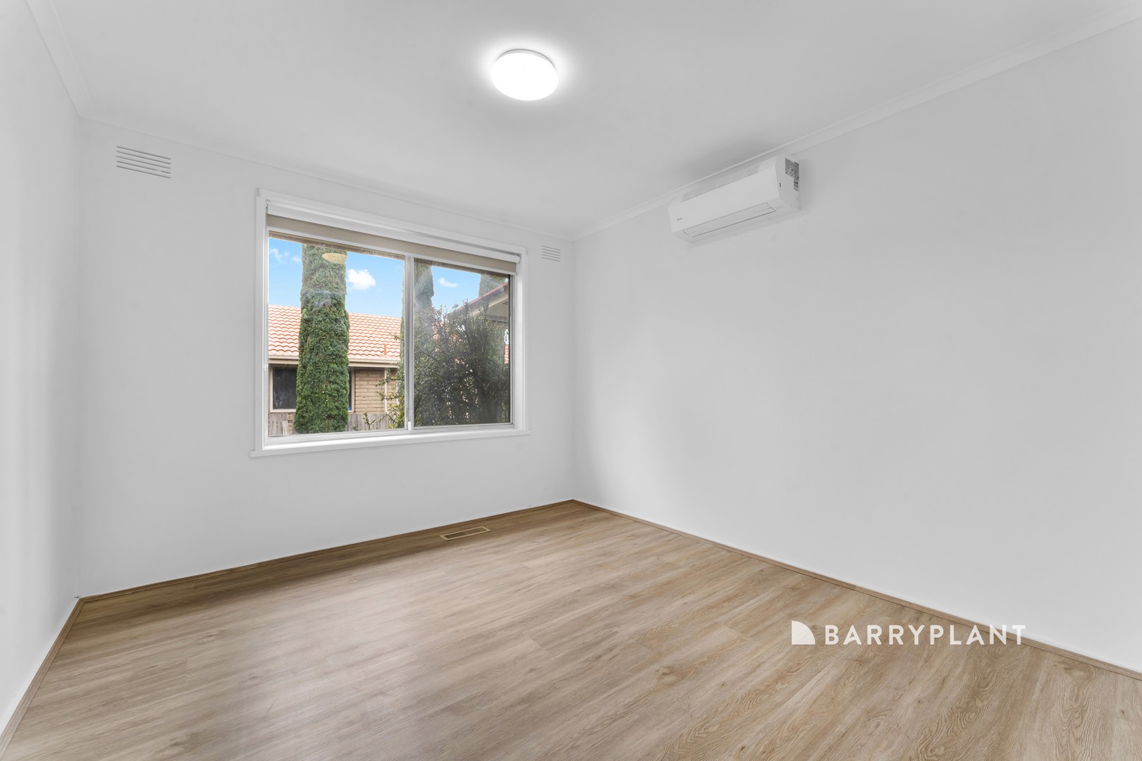 7 Westleigh Crescent, Narre Warren, VIC 3805 - Thumbnail 1 - 18/09/2026