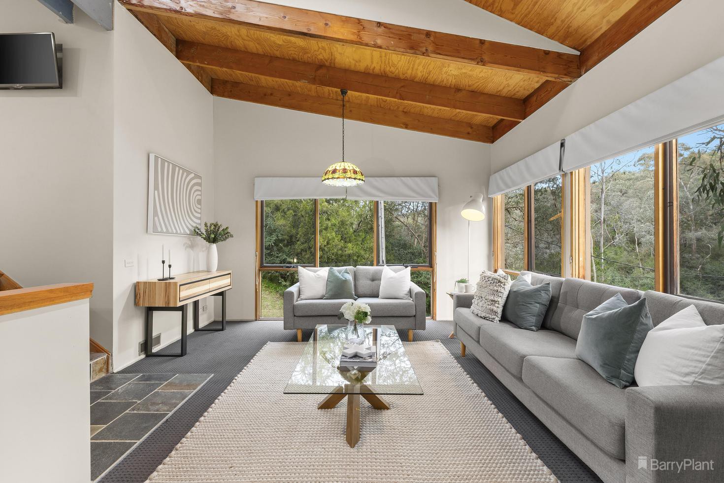 7 Whipstick Gully Road, Warrandyte, VIC 3113 - Thumbnail 2 - 13/09/2023