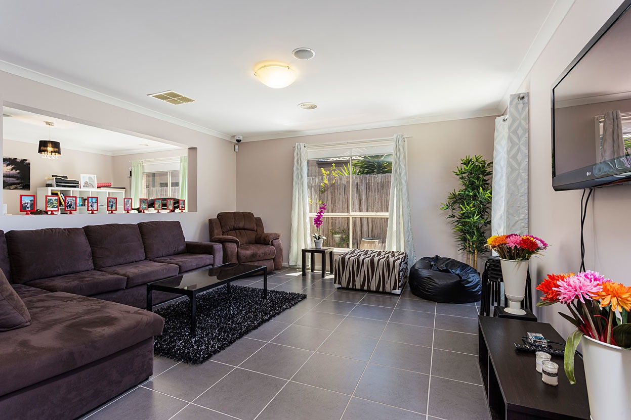 7 Whisper Boulevard, Point Cook, VIC 3030, Point Cook - Thumbnail 3
