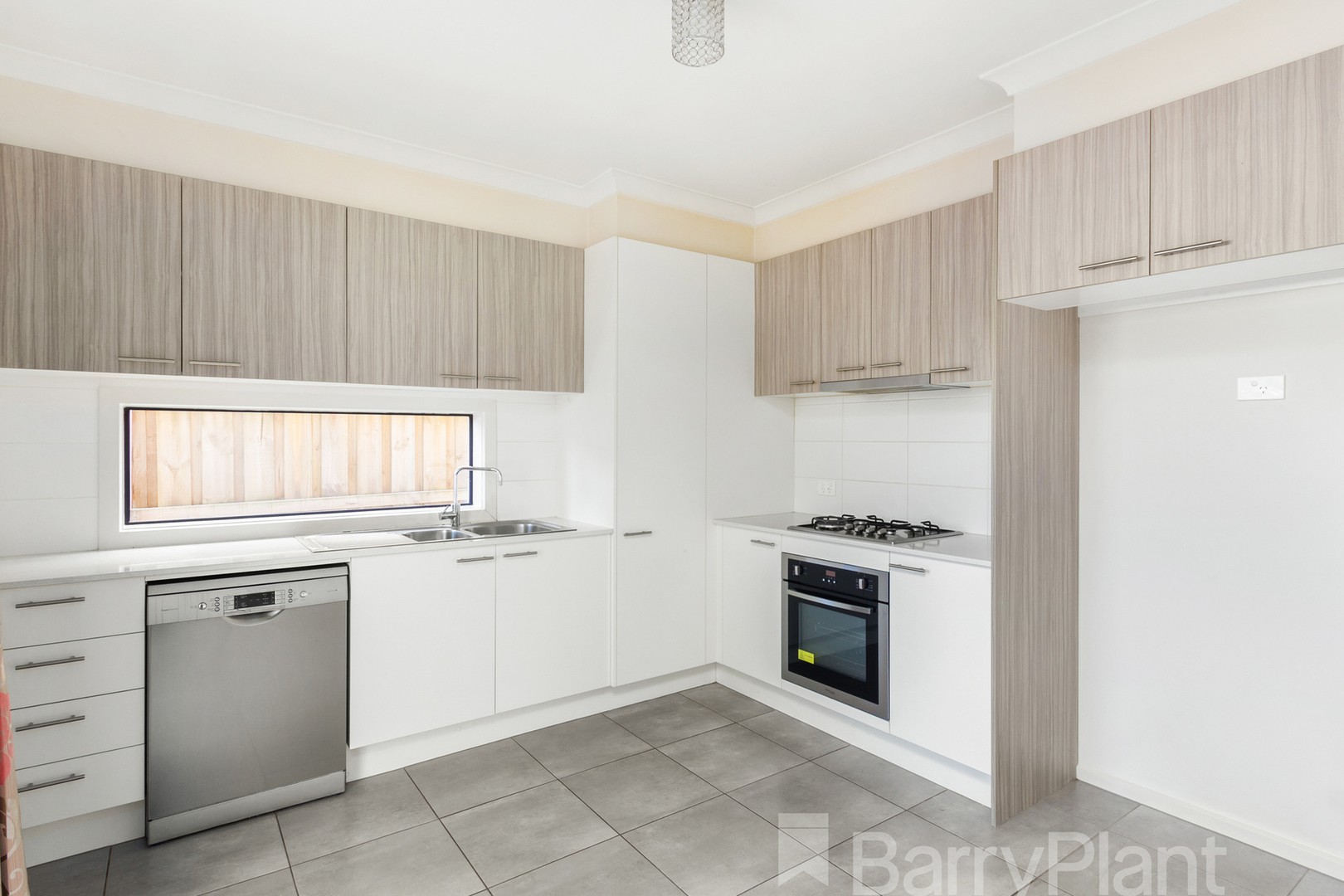 7 White Flats Terrace, Croydon, VIC 3136, Croydon - Thumbnail 2