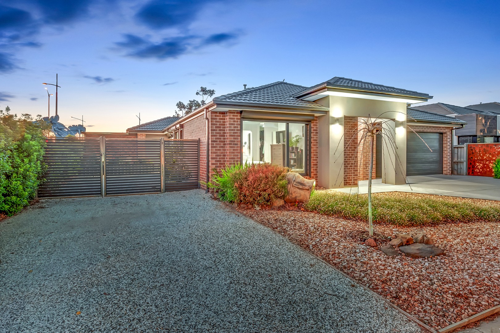 7 Willsmere Way, Mickleham, VIC 3064, Mickleham - Thumbnail 2