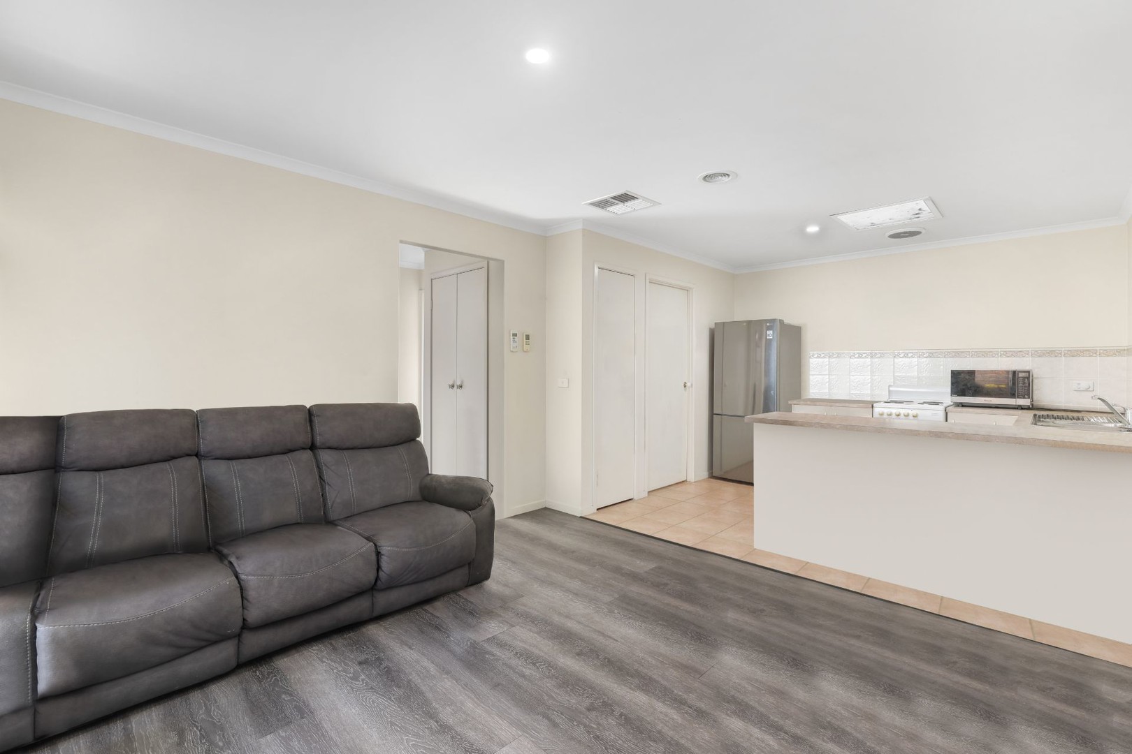 7 Windle Terrace, Burnside, VIC 3023, Burnside - Thumbnail 6