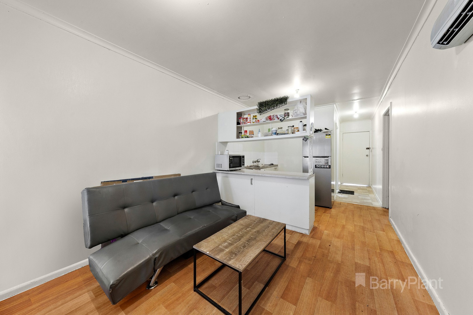 7 Winifred Street, St Albans, VIC 3021, St Albans - Thumbnail 4