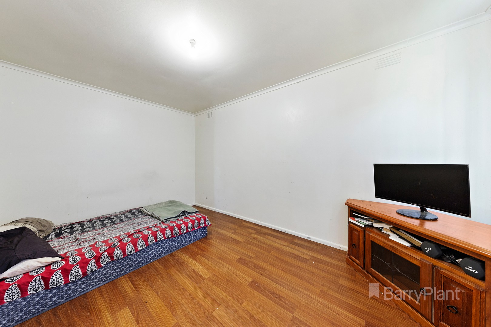 7 Winifred Street, St Albans, VIC 3021, St Albans - Thumbnail 5