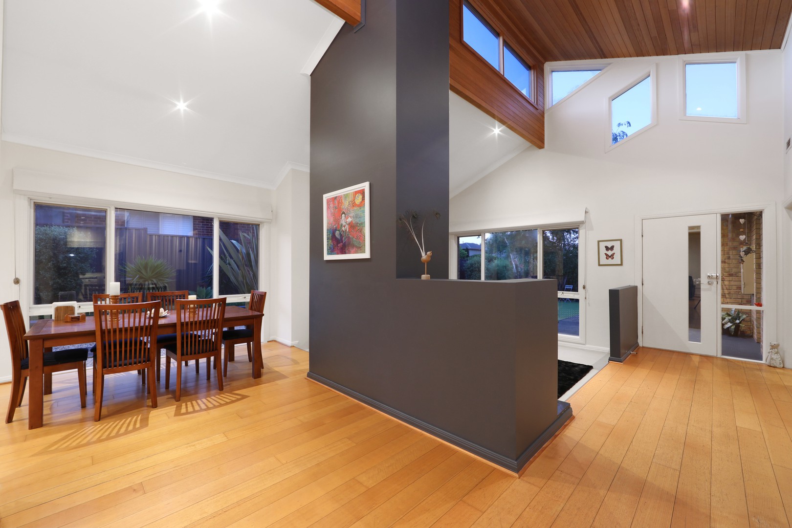 7 Wyndham PlaceRowville, VIC 3178, Rowville - Thumbnail 2