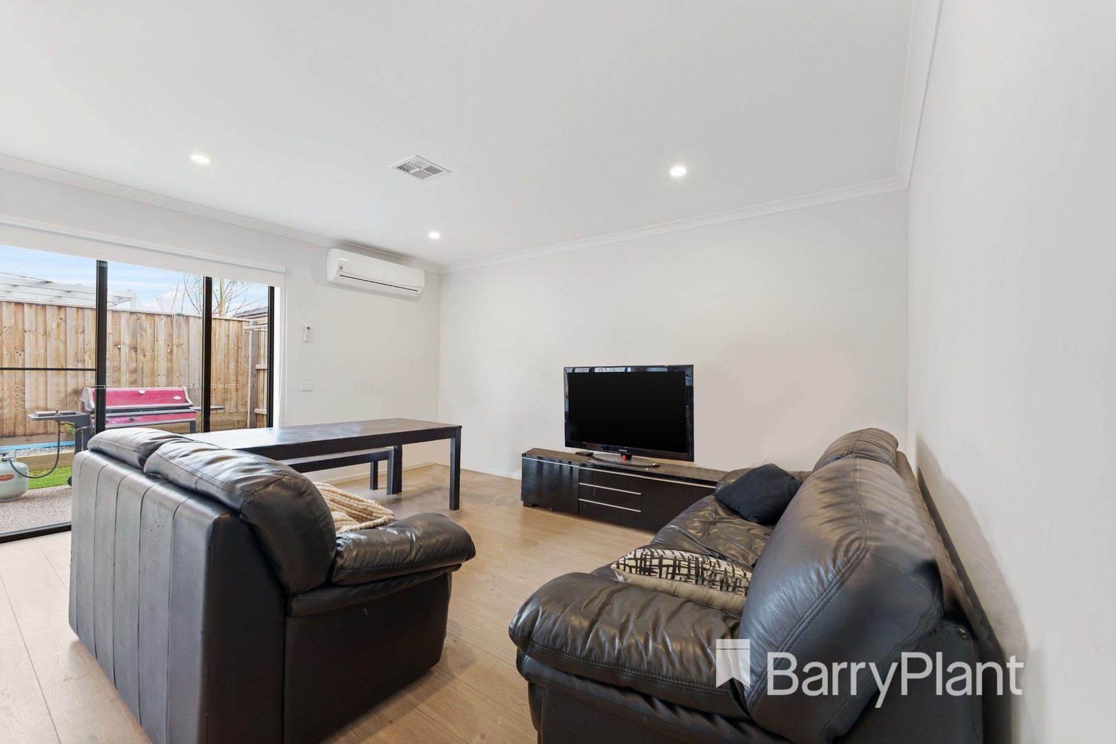7 Yallaroo Chase, Werribee, VIC 3030, Werribee - Thumbnail 4