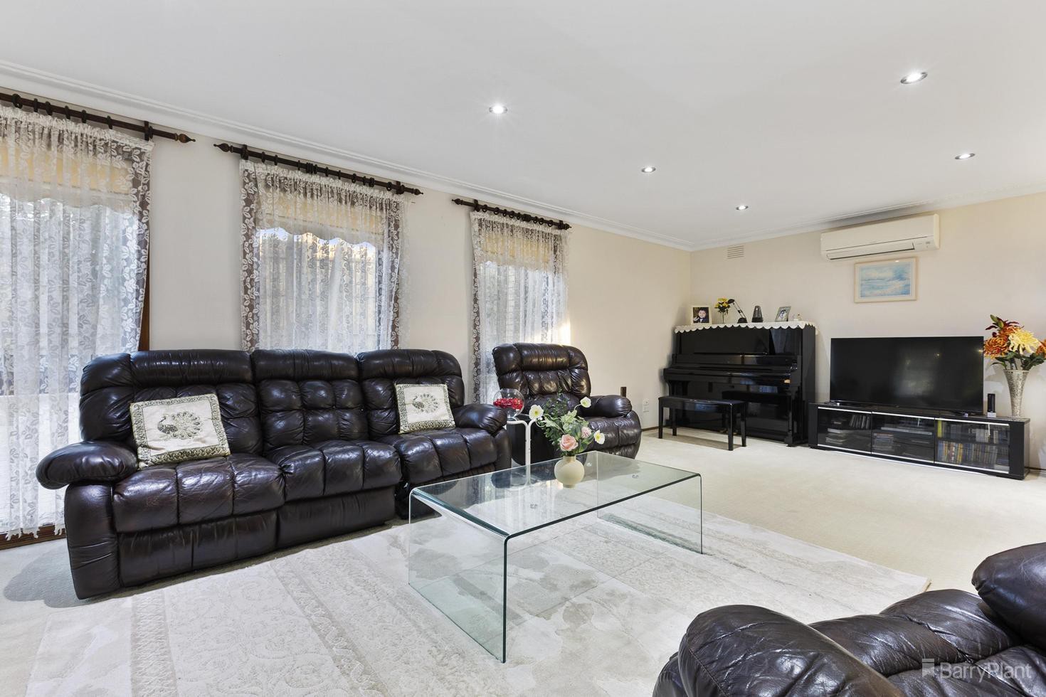 7 Yallaroo Court, Doncaster East, VIC 3109, Doncaster East - Thumbnail 2