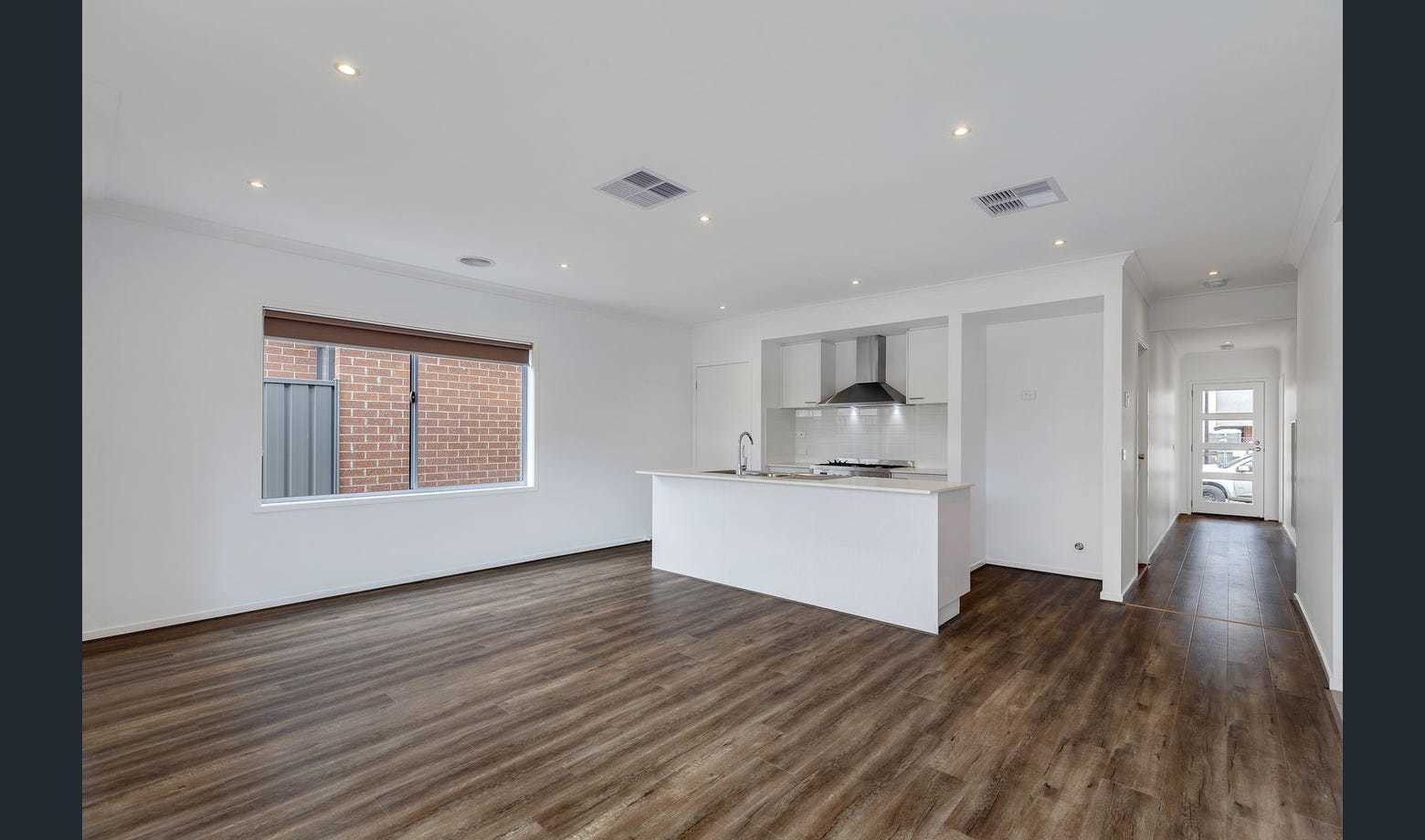 7 Yosemite Street, Truganina, VIC 3029, Truganina - Thumbnail 2