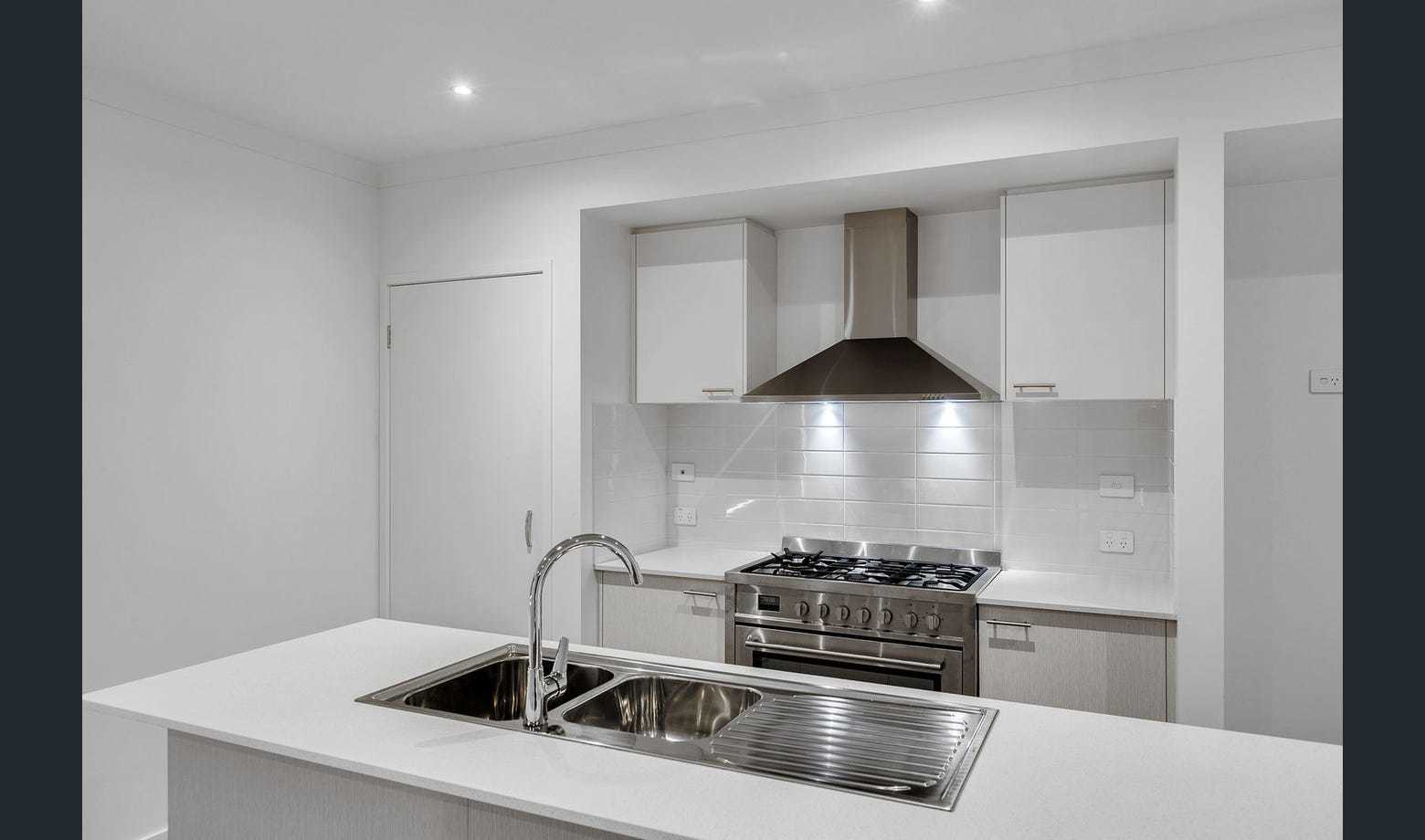 7 Yosemite Street, Truganina, VIC 3029, Truganina - Thumbnail 3