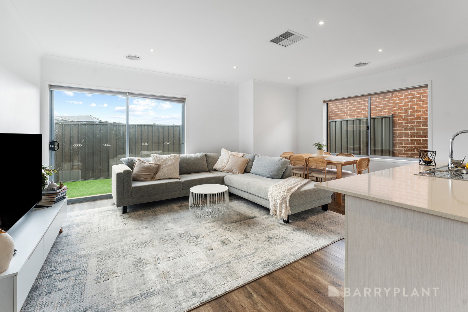 7 Yosemite Street, Truganina, VIC 3029, Truganina - Thumbnail 3