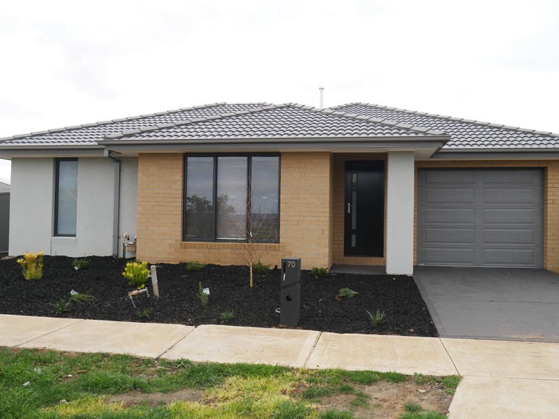 70 Aruma Avenue, Harkness, VIC 3337 - Image - 10/10/2025