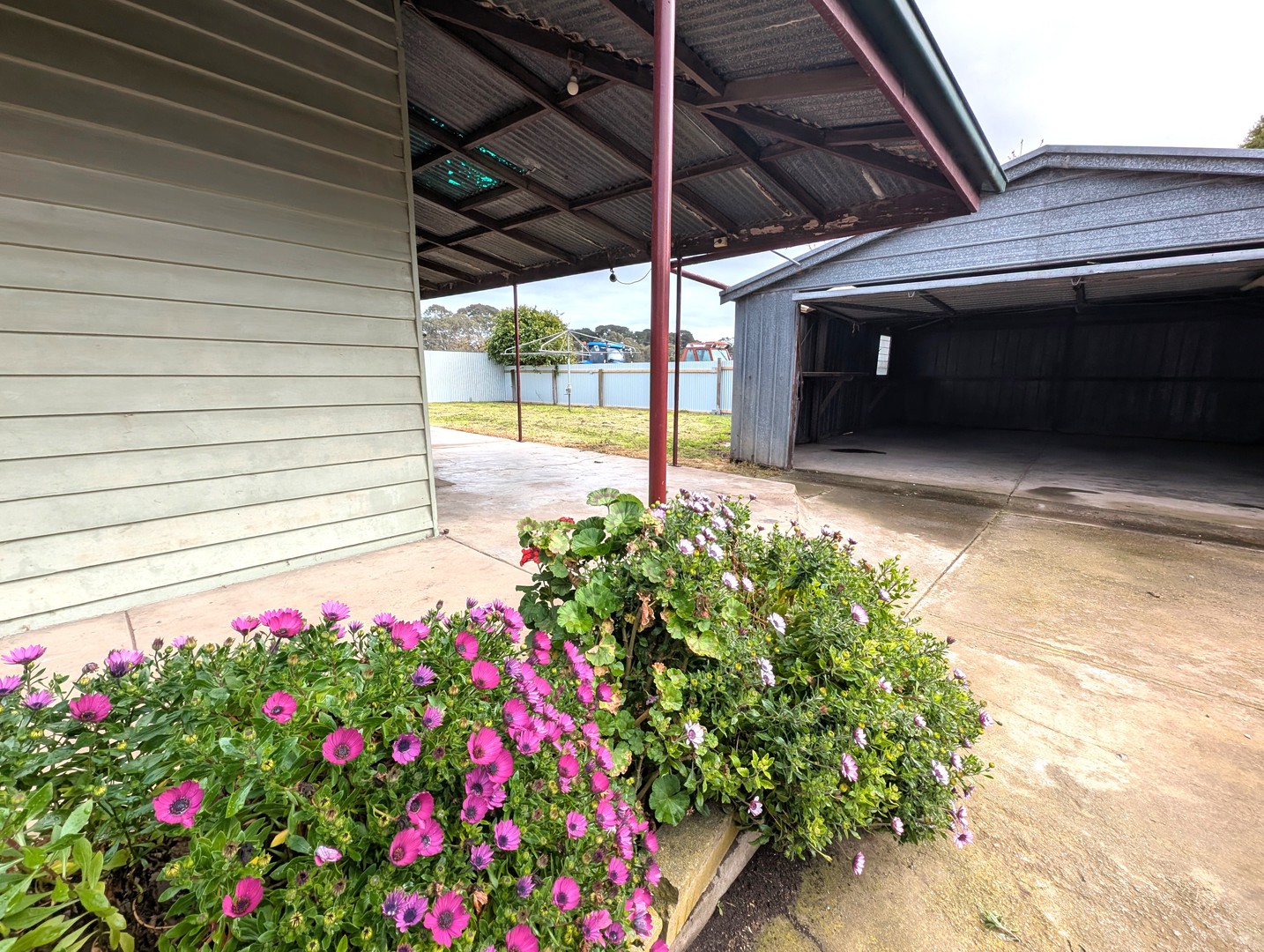70 Bridge Street, Batesford, VIC 3213, Batesford - Thumbnail 2