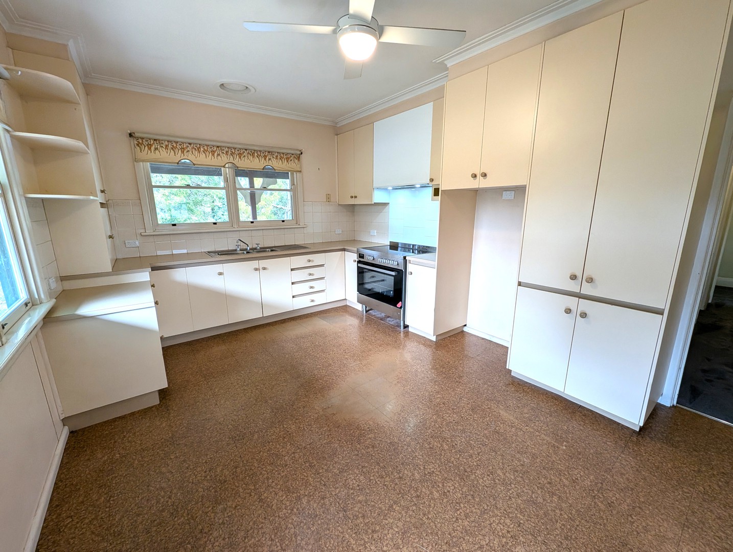 70 Bridge Street, Batesford, VIC 3213, Batesford - Thumbnail 4