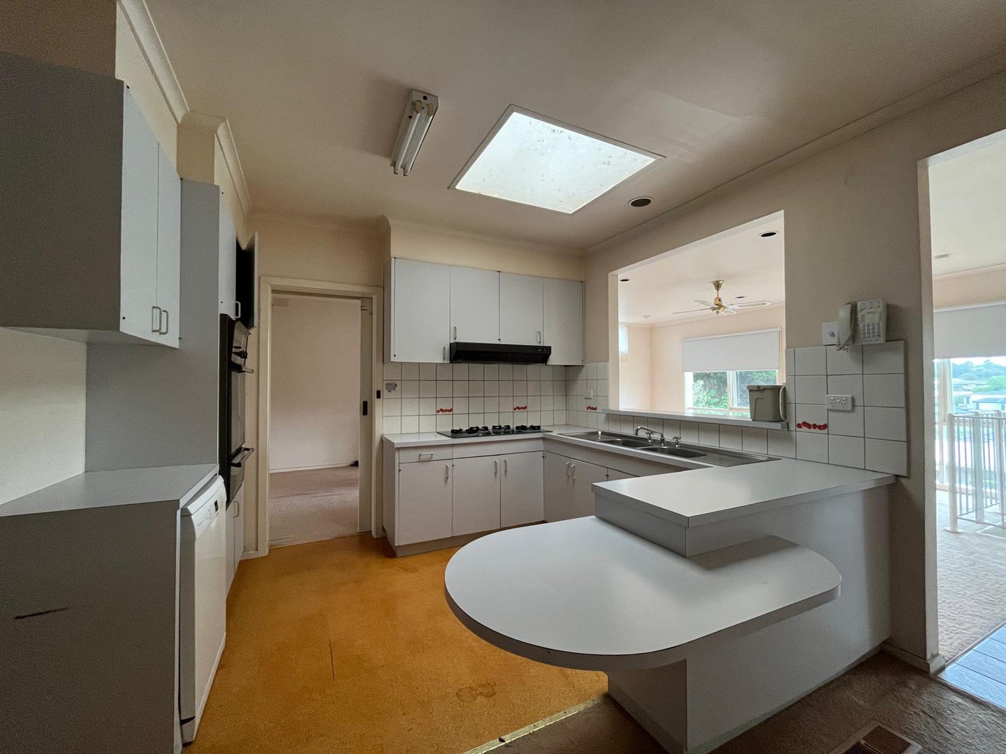 70 Canopus Drive, Doncaster East, VIC 3109, Doncaster East - Thumbnail 2