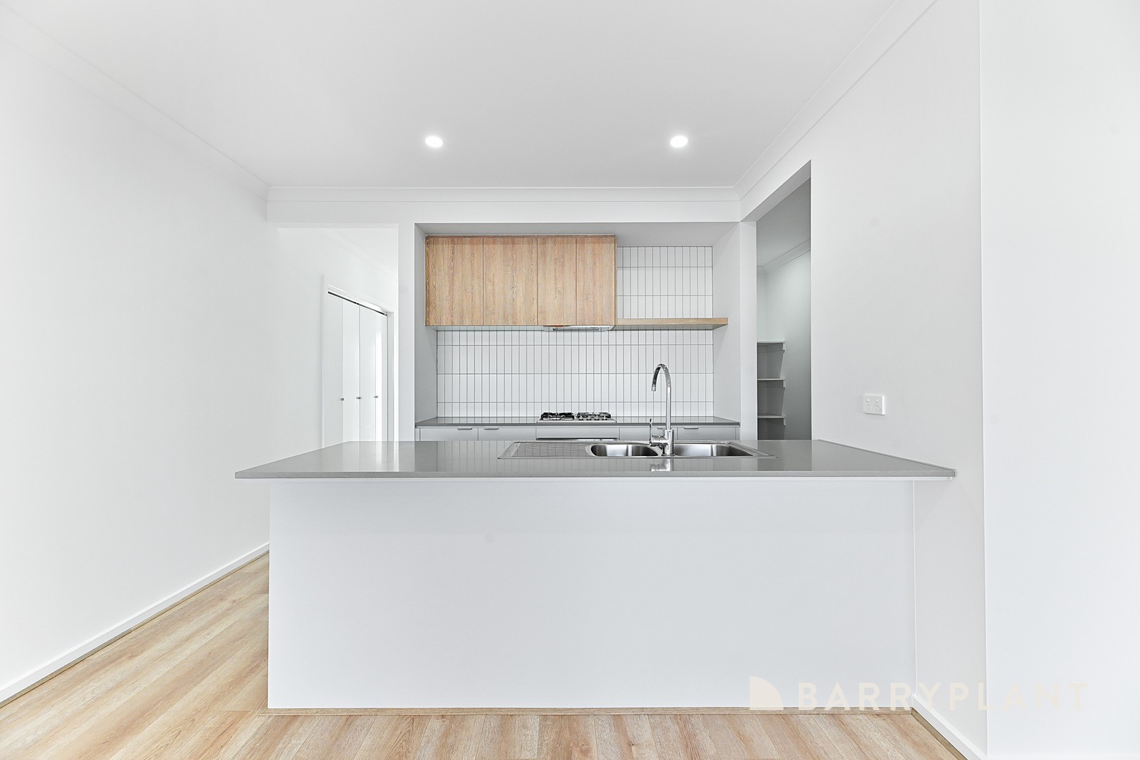70 Carnival Boulevard, Berwick, VIC 3806, Berwick - Thumbnail 4