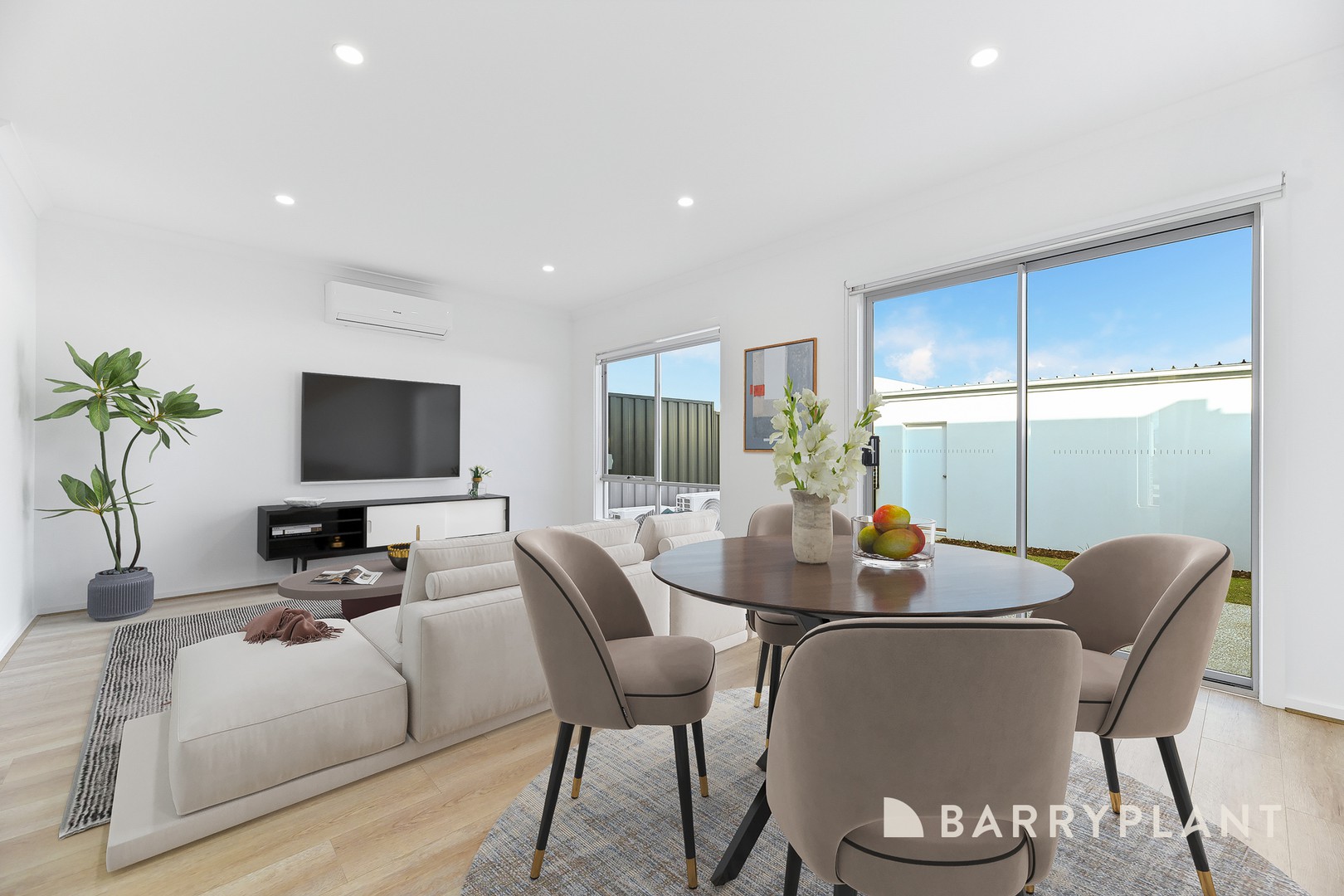 70 Carnival Boulevard, Berwick, VIC 3806, Berwick - Thumbnail 8