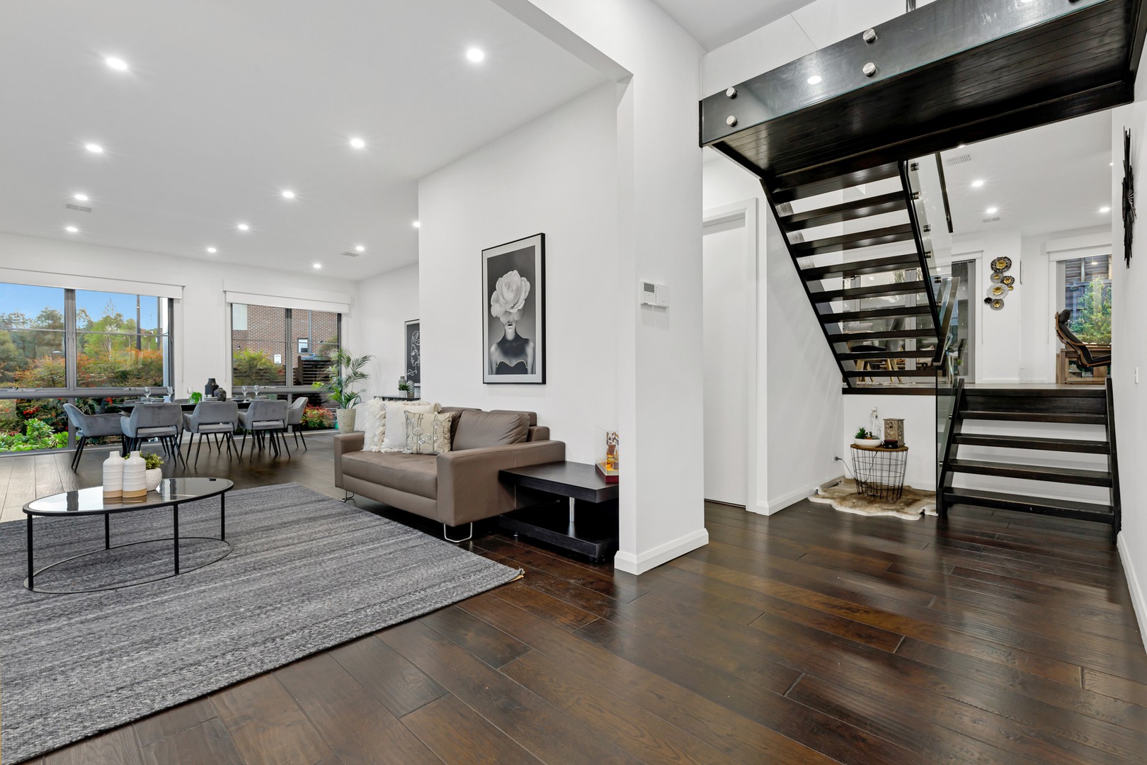 70 Clovemont Way, Bundoora, VIC 3083 - Thumbnail 2 - 12/10/2022