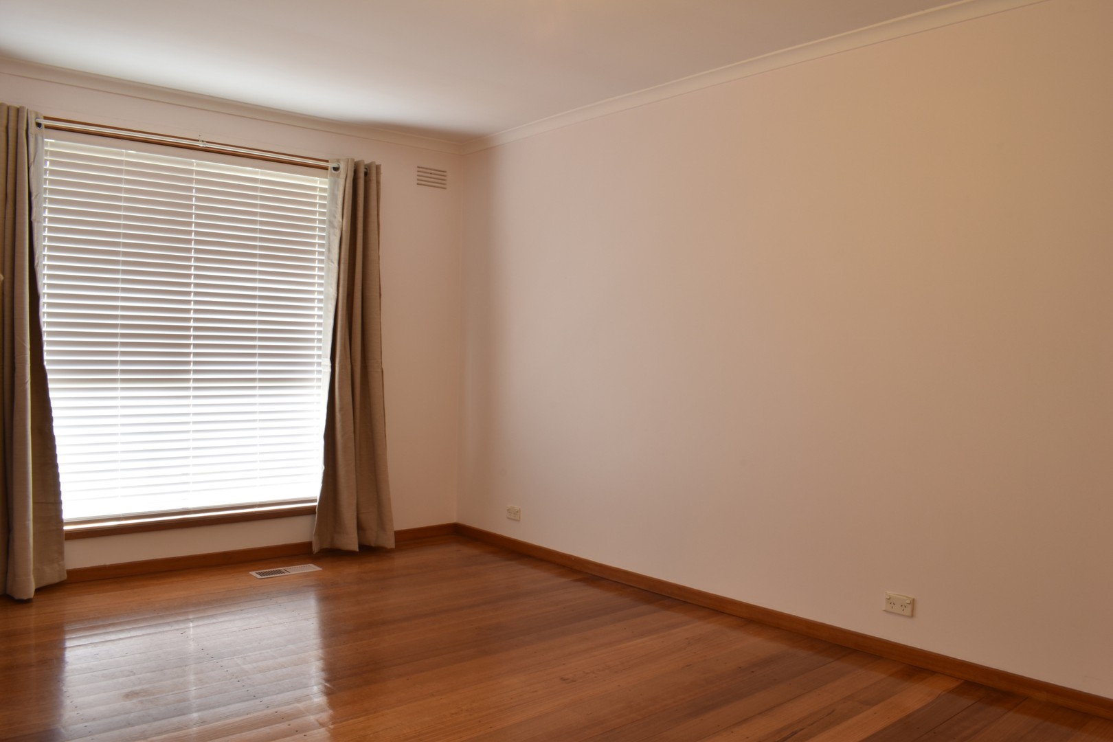 70 Duffy Street, Epping, VIC 3076, Epping - Thumbnail 6