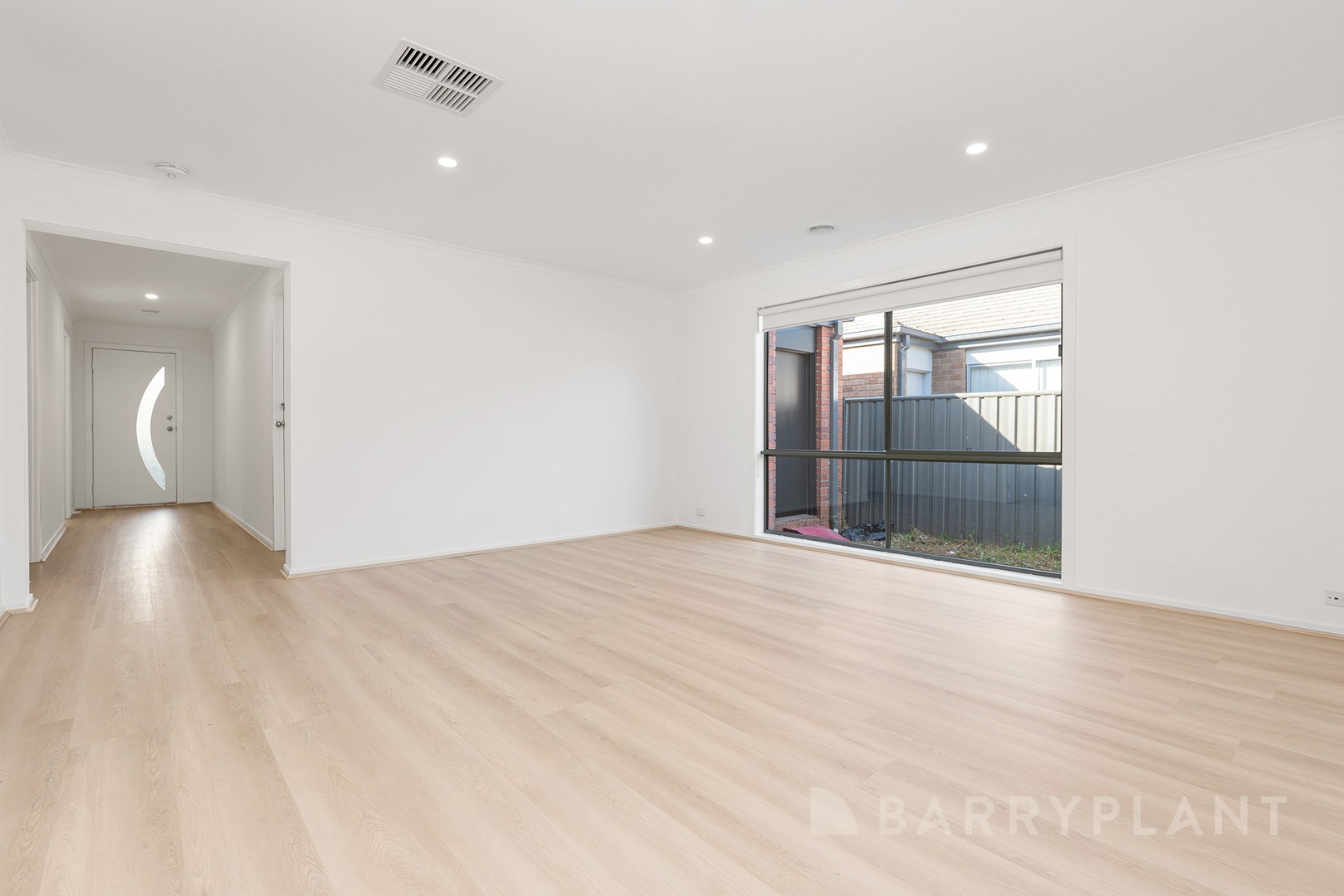70 Duncombe Park Way, Deer Park, VIC 3023, Deer Park - Thumbnail 5