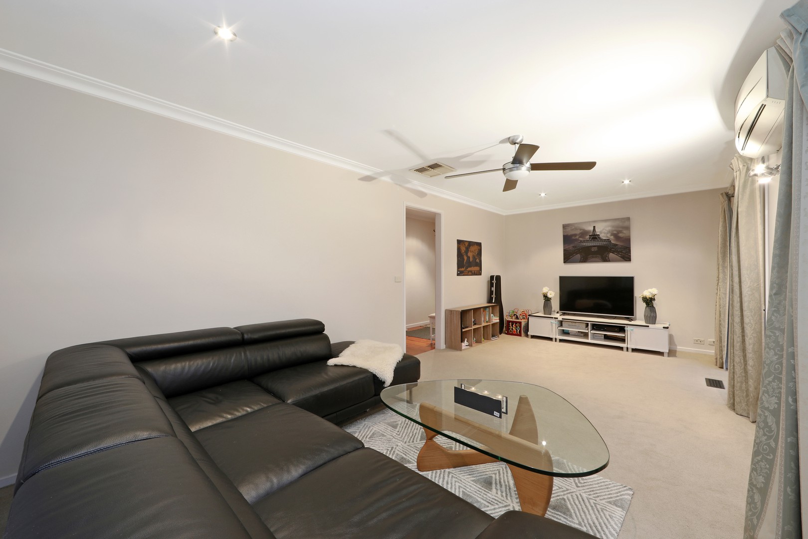 70 Eildon Parade, Rowville, VIC 3178, Rowville - Thumbnail 4