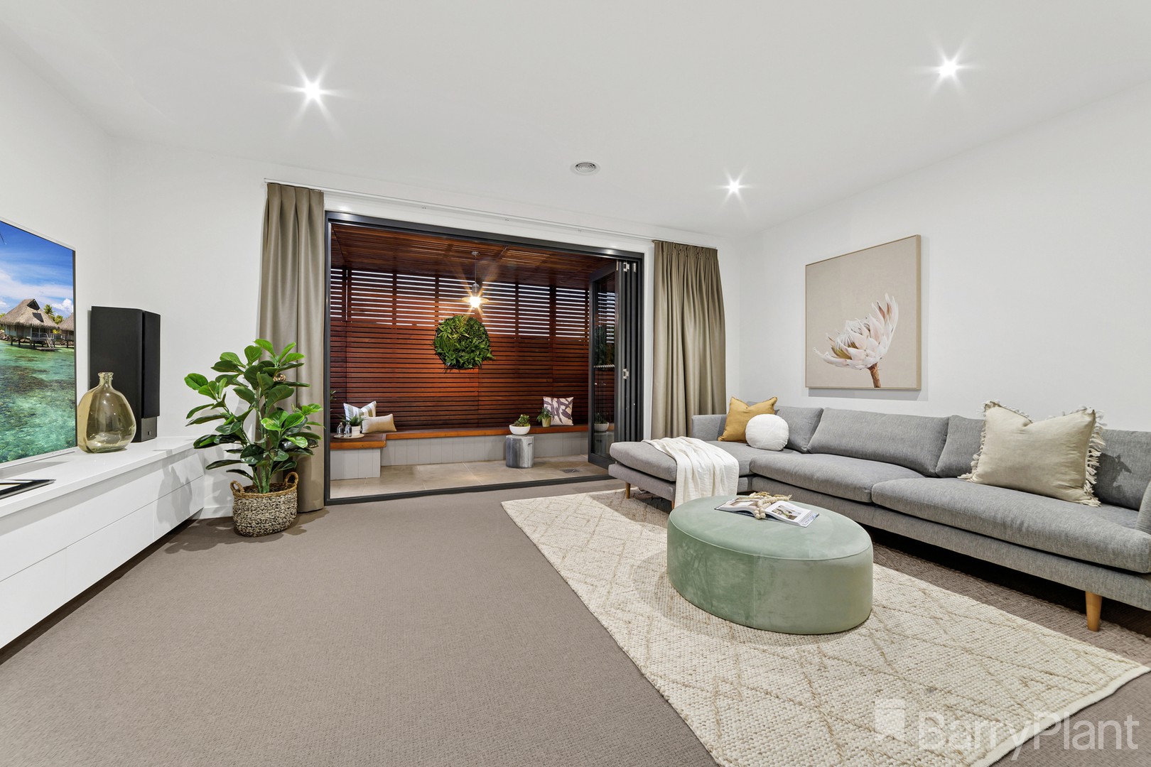 70 Fitzjohns Drive, Bundoora, VIC 3083, Bundoora - Thumbnail 3