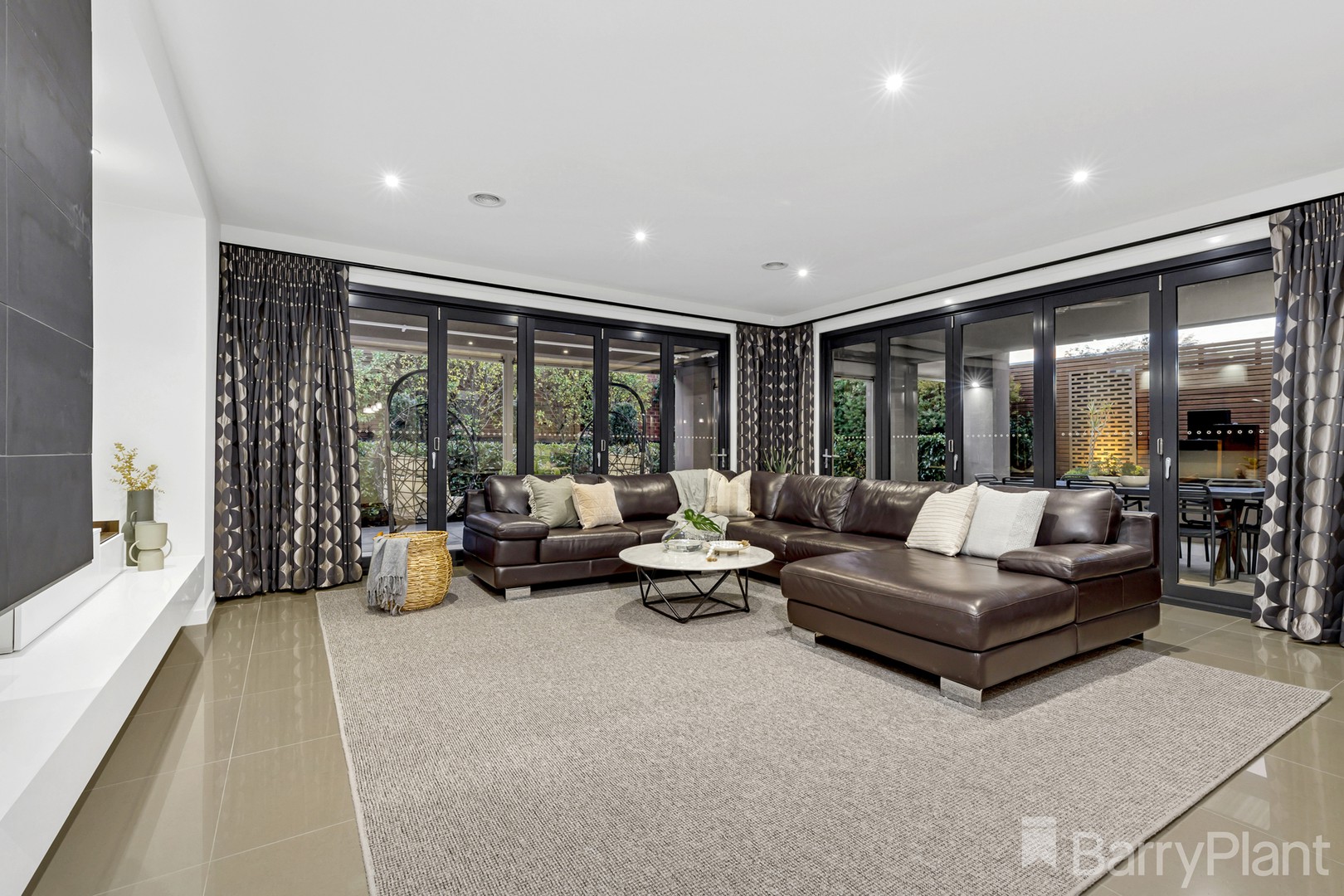 70 Fitzjohns Drive, Bundoora, VIC 3083, Bundoora - Thumbnail 8