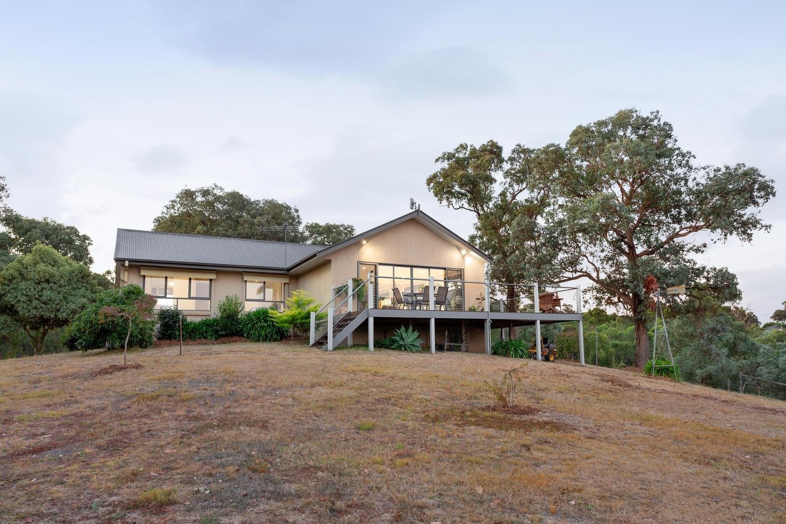 70 Henley Road, Kangaroo Ground, VIC 3097, Kangaroo Ground - Thumbnail 2