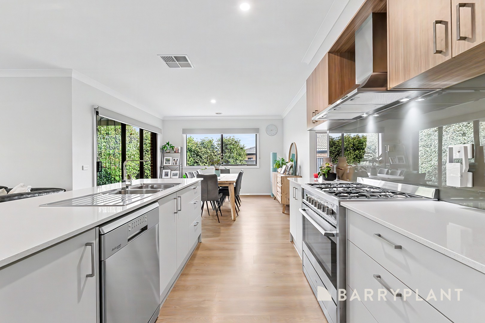 70 Marlborough Road, Berwick, VIC 3806, Berwick - Thumbnail 7