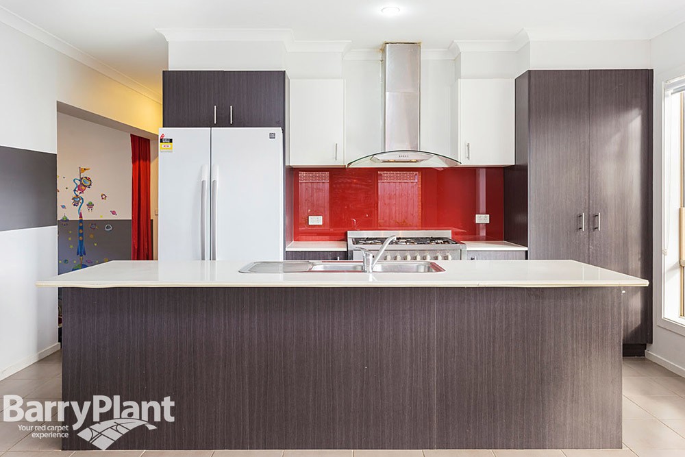70 Prudence Parade, Point Cook, VIC 3030, Point Cook - Thumbnail 2