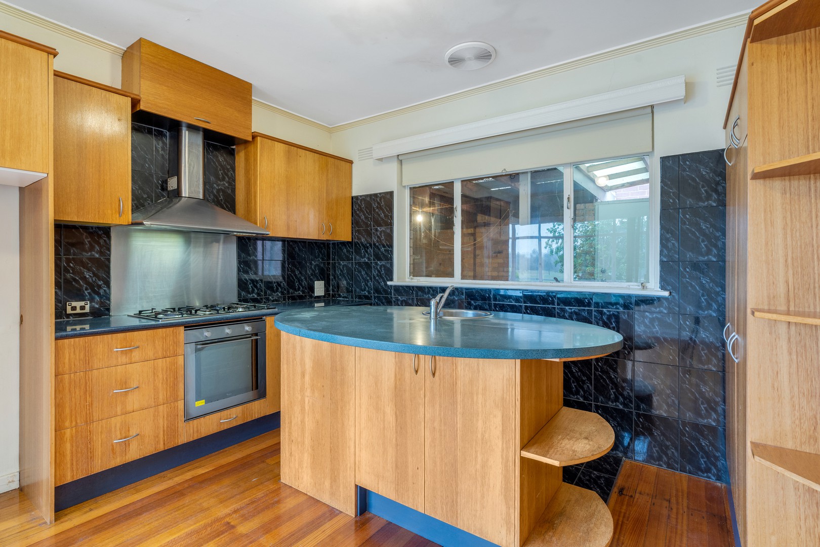 70 Rathcown Road, Reservoir, VIC 3073, Reservoir - Thumbnail 5