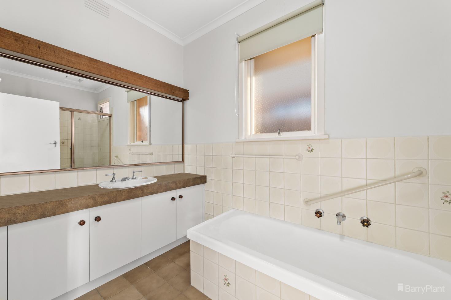 70 Wetherby Road, Doncaster, VIC 3108, Doncaster East - Thumbnail 5