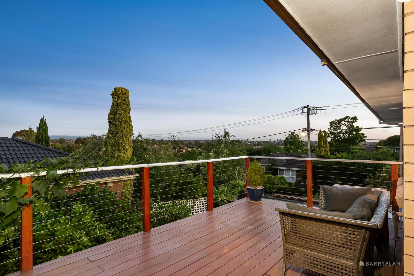 70 Winston Road, Viewbank, VIC 3084, Viewbank - Thumbnail 2