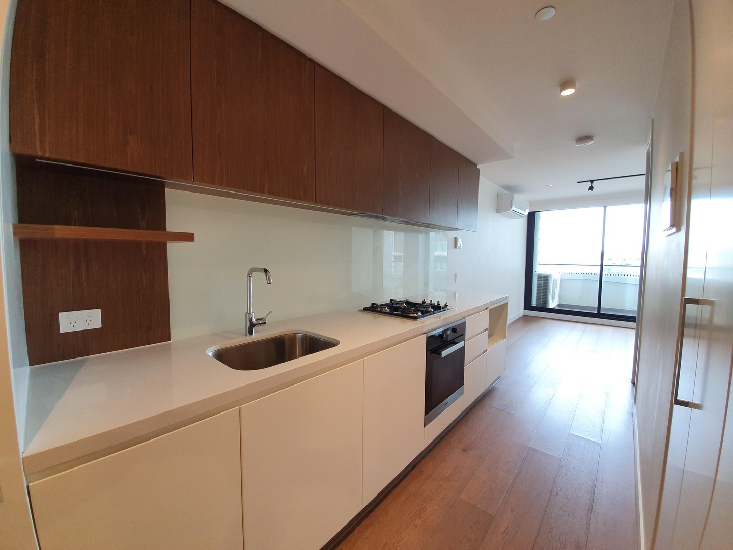 702/2 Claremont Street, South Yarra, VIC 3141, South Yarra - Thumbnail 3