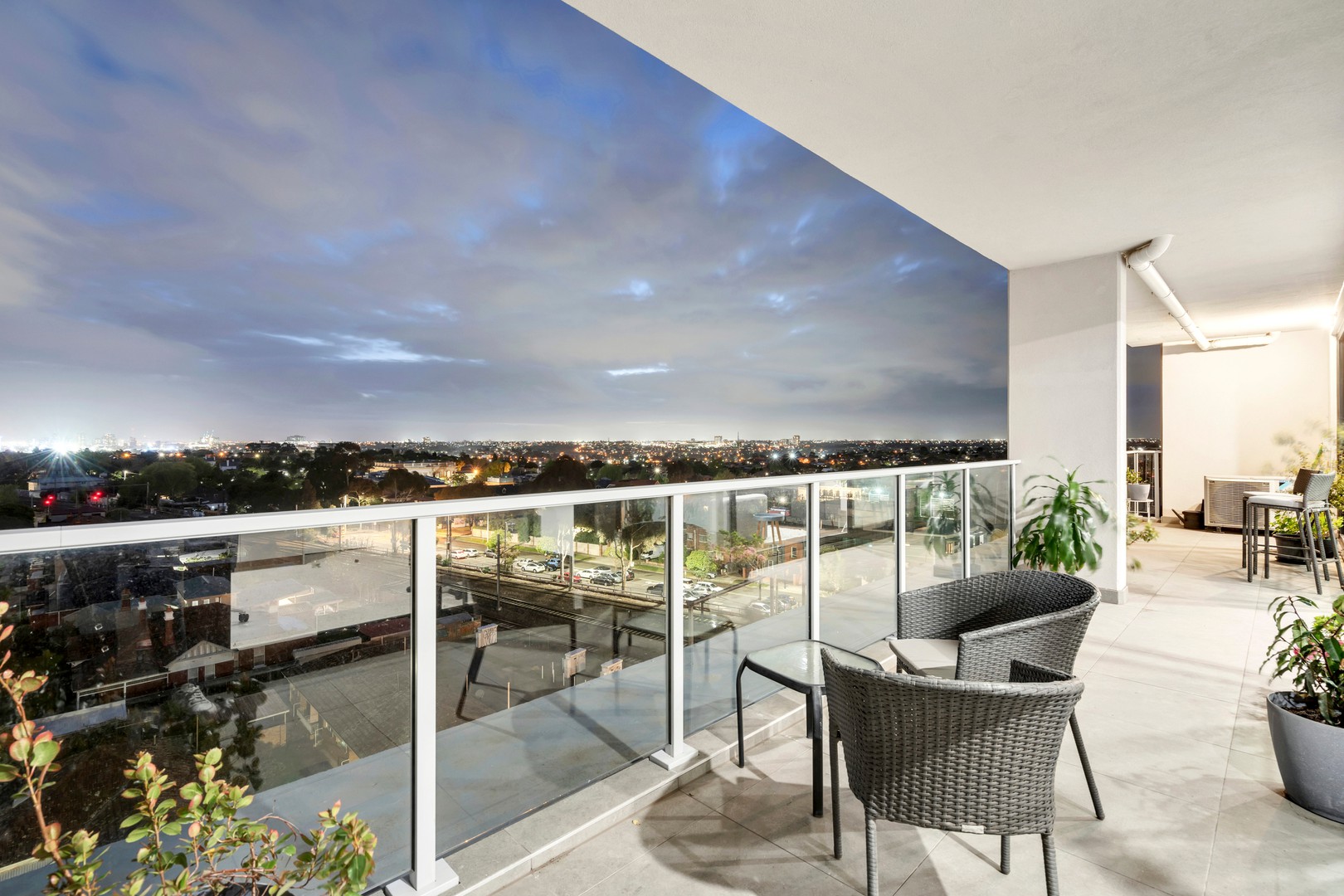 702/29 Russell Street, Essendon, VIC 3040 - Thumbnail 2 - 04/10/2024