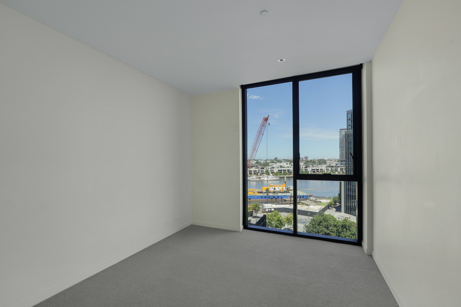 702/9 Waterside Place, Docklands, VIC 3008, Docklands - Thumbnail 3