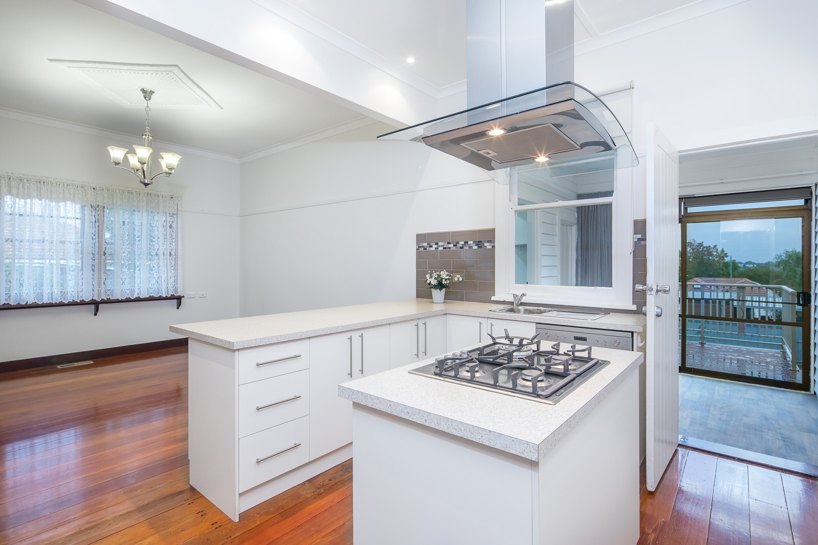 703 Neill Street, Soldiers Hill, VIC 3350 - Thumbnail 1 - 13/12/2022