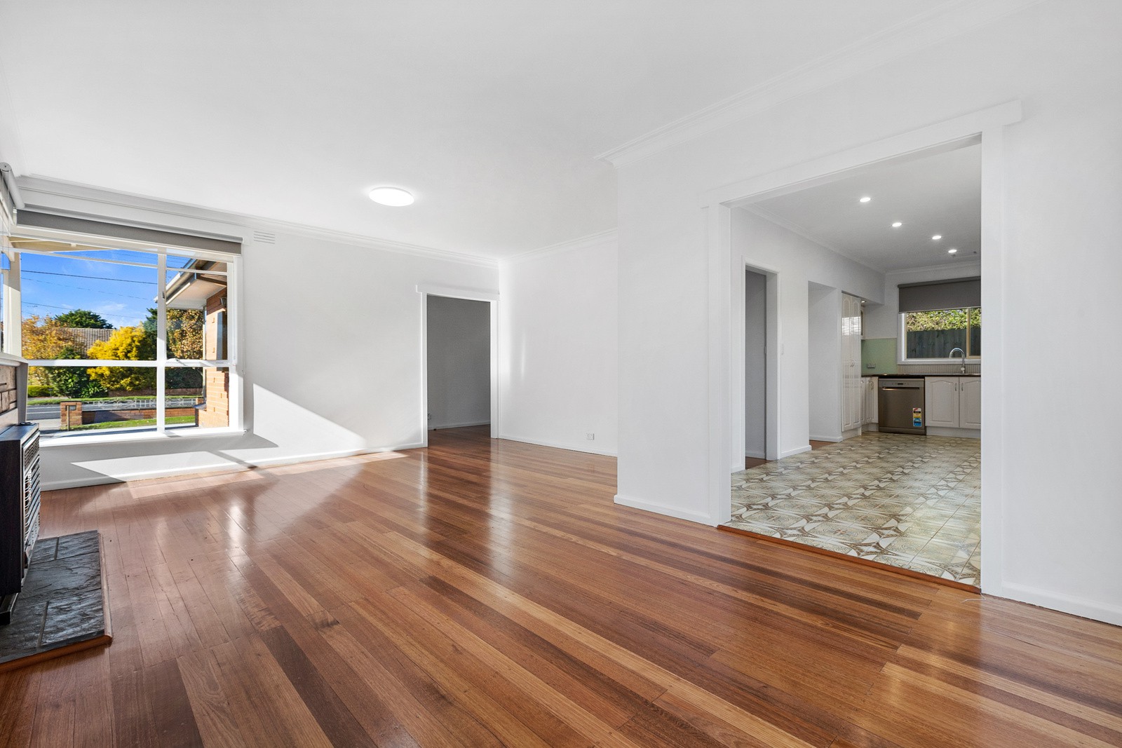 703 Warrigal Road, Bentleigh East, VIC 3165, Bentleigh East - Thumbnail 3