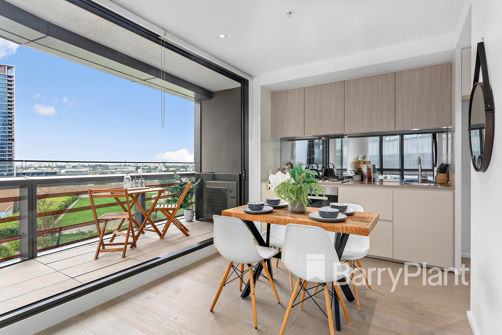 704n/883 Collins Street, Docklands, VIC 3008, Docklands - Thumbnail 2