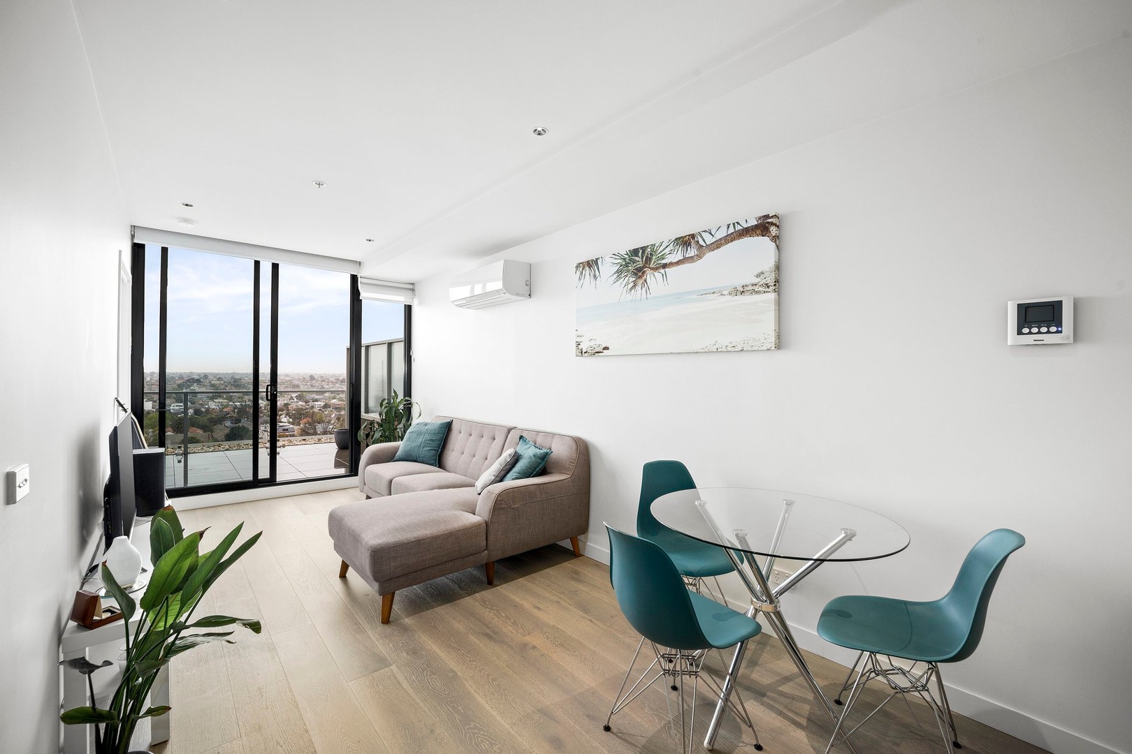 705/19 Russell Street, Essendon, VIC 3040, Essendon - Thumbnail 2