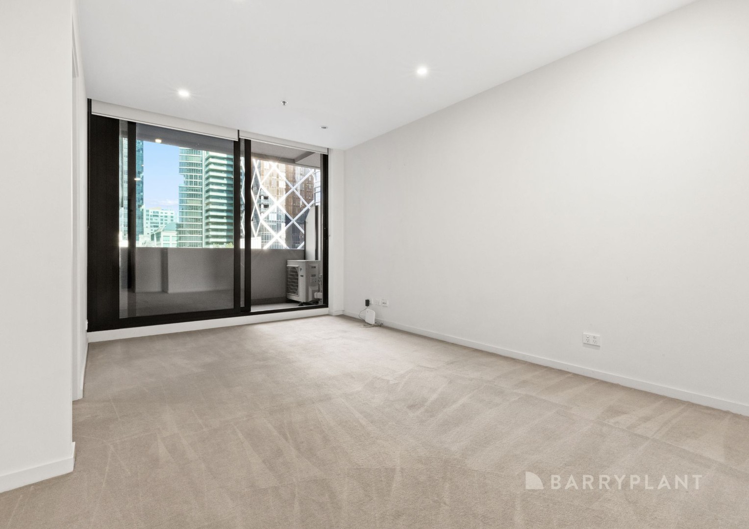 705/8 Sutherland Street, Melbourne, VIC 3000 - Thumbnail 1 - 25/09/2025