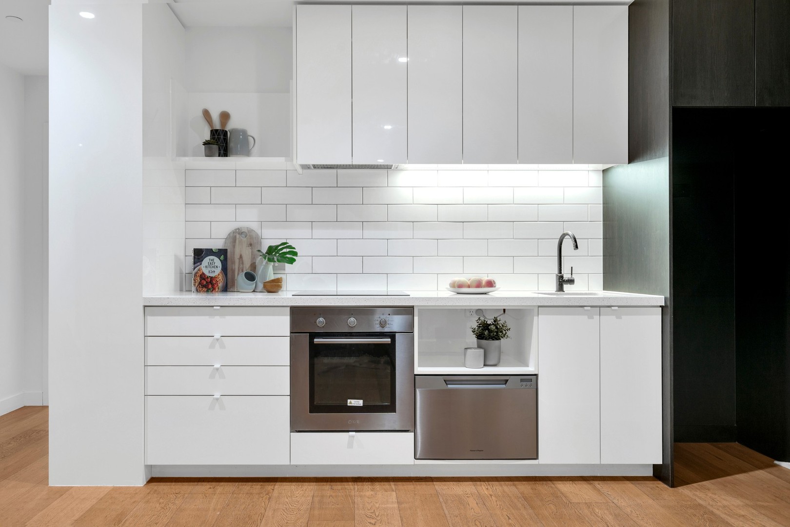 706/83 Flemington Rd, North Melbourne, VIC 3051 - Thumbnail 2 - 29/04/2026
