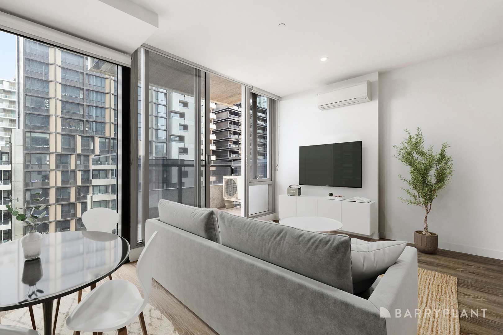 708/229 Toorak Road, South Yarra, VIC 3141, South Yarra - Thumbnail 3
