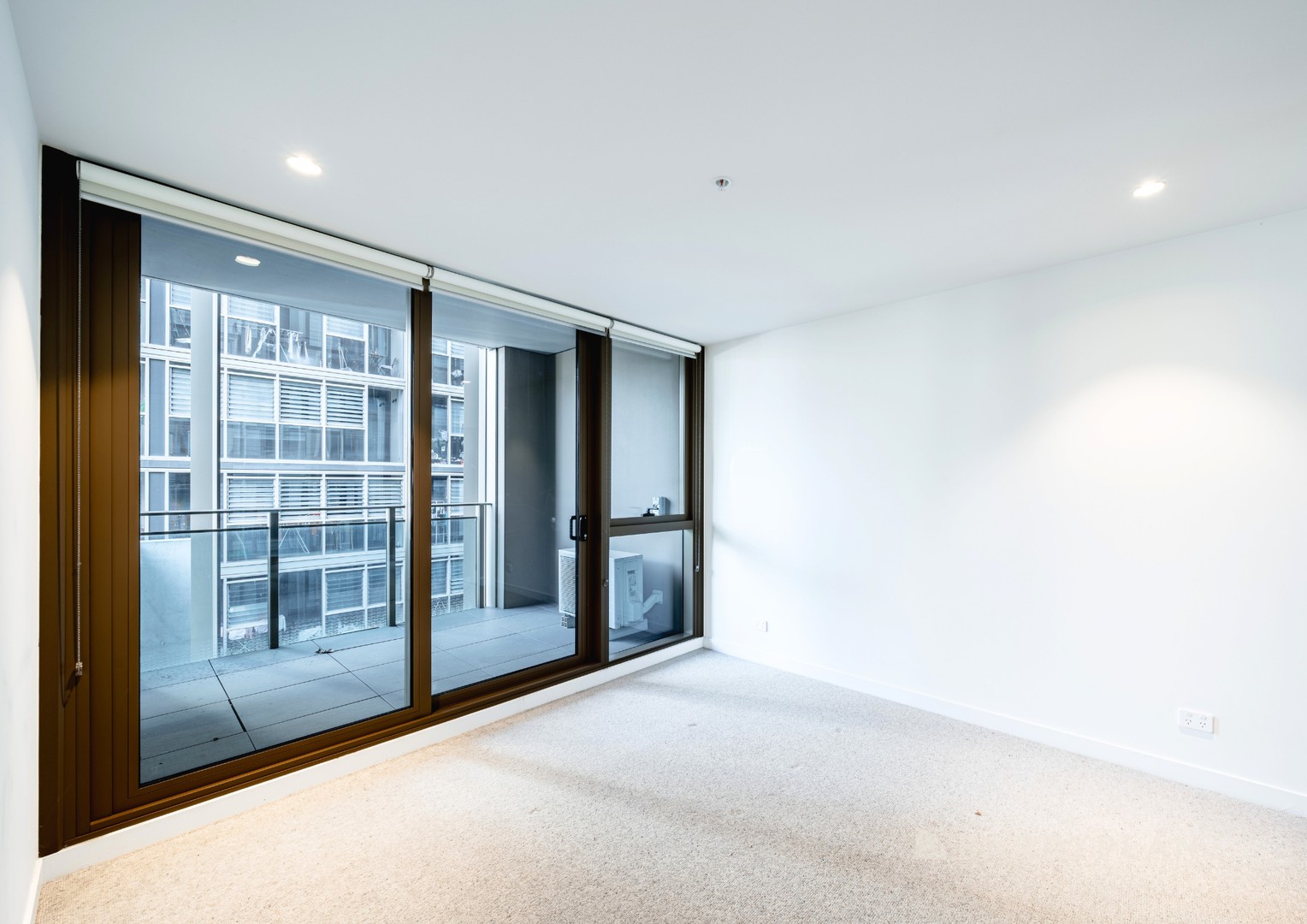 709/60 Dorcas Street, Southbank, VIC 3006 - Thumbnail 2 - 02/12/2025