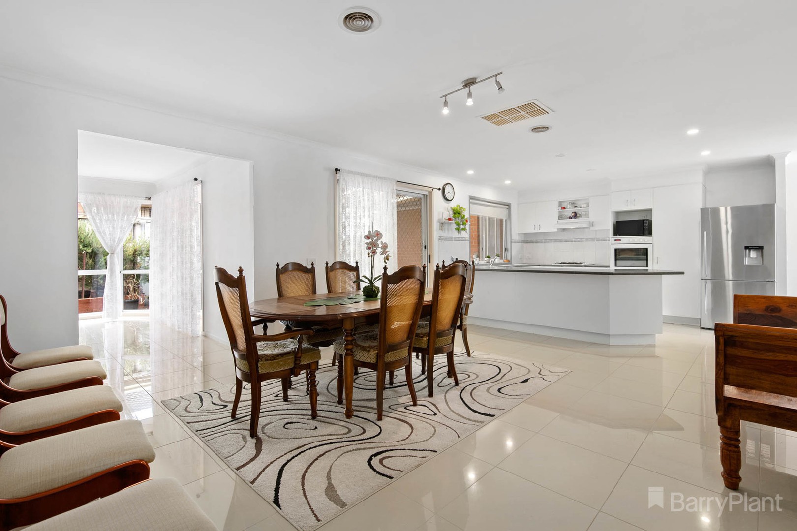 709 Glasscocks Road, Narre Warren South, VIC 3805, Narre Warren South - Thumbnail 4