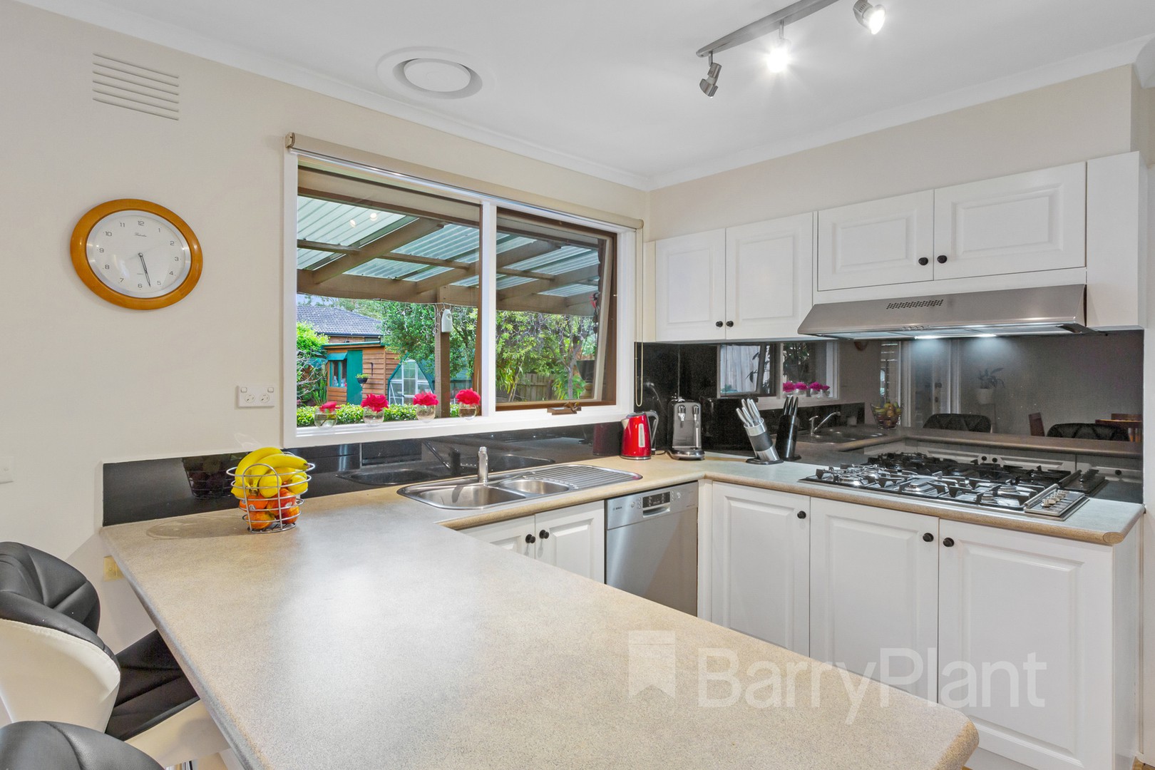 71 Barmah Drive, Wantirna, VIC 3152, Wantirna - Thumbnail 4