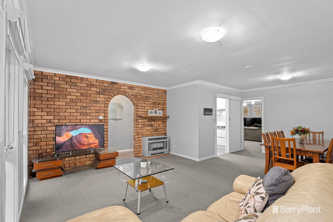 71 Carronvale Road, Mooroolbark, VIC 3138, Mooroolbark - Thumbnail 3