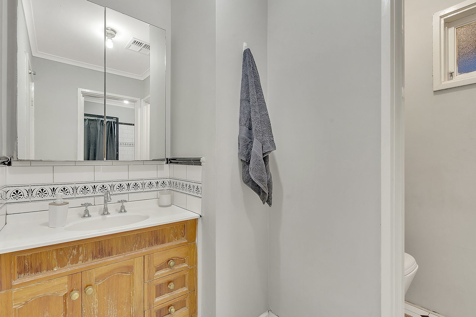 71 Dianne Avenue, Craigieburn, VIC 3064, Craigieburn - Thumbnail 8