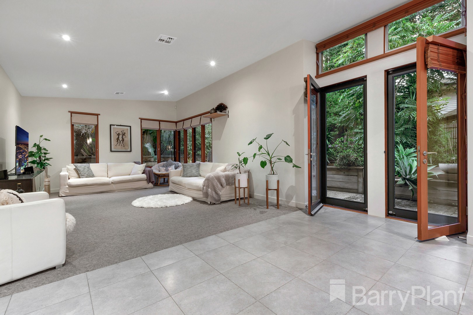 71 Ernest Jones Drive, Macleod, VIC 3085, Macleod - Thumbnail 4